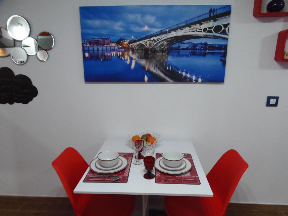סביליה Apartamento En Triana מראה חיצוני תמונה